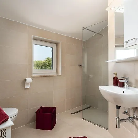 Hébergement de vacances Hundefreundlliche Mit Privatpool, Panorama Meerblick, Outdoor-kueche, Babybett