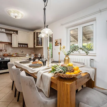 Hundefreundlliche Mit Privatpool, Panorama Meerblick, Outdoor-kueche, Babybett Tatil Evi *